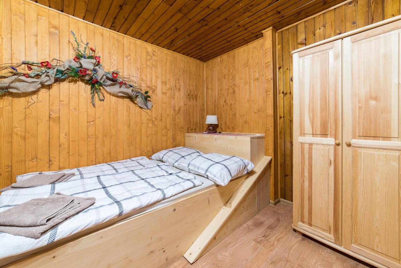 Apartmany Nizke Tatry - Krpacovo Dolna Lehota Exterior foto