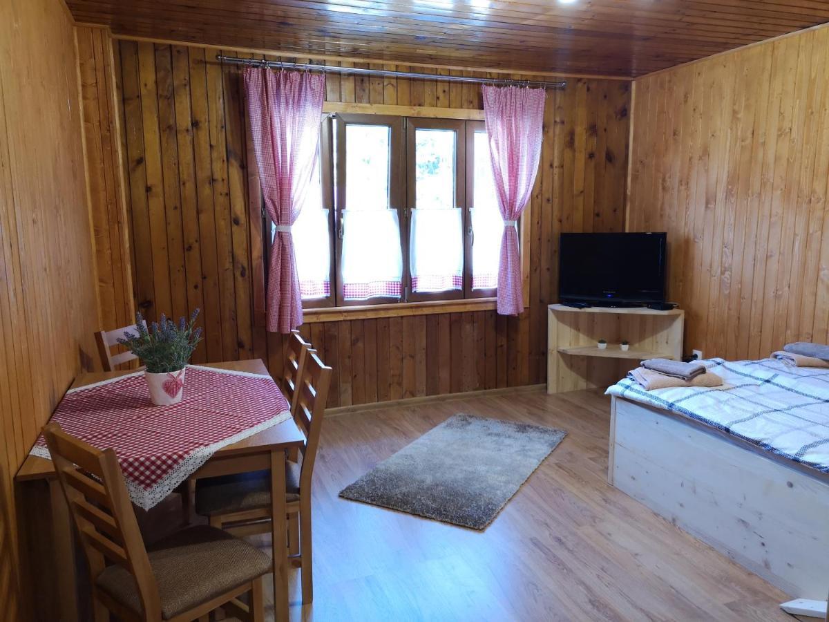 Apartmany Nizke Tatry - Krpacovo Dolna Lehota Exterior foto